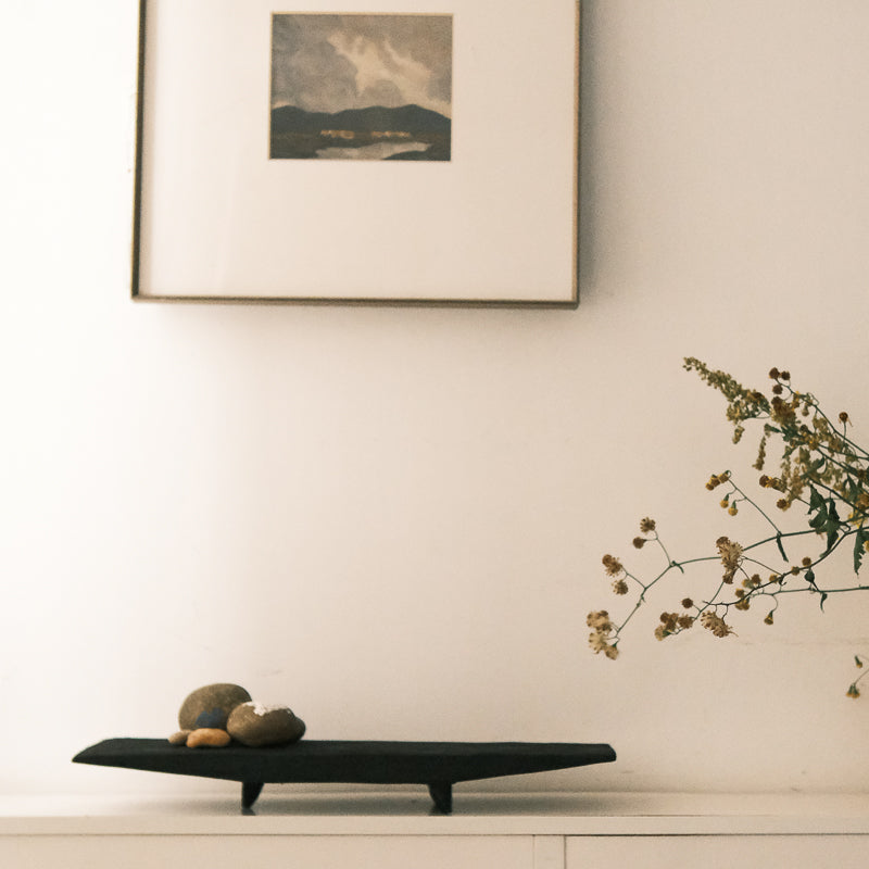 Royeva Minimalist Solid Wood Decorative Tray For Coffee Table Accent