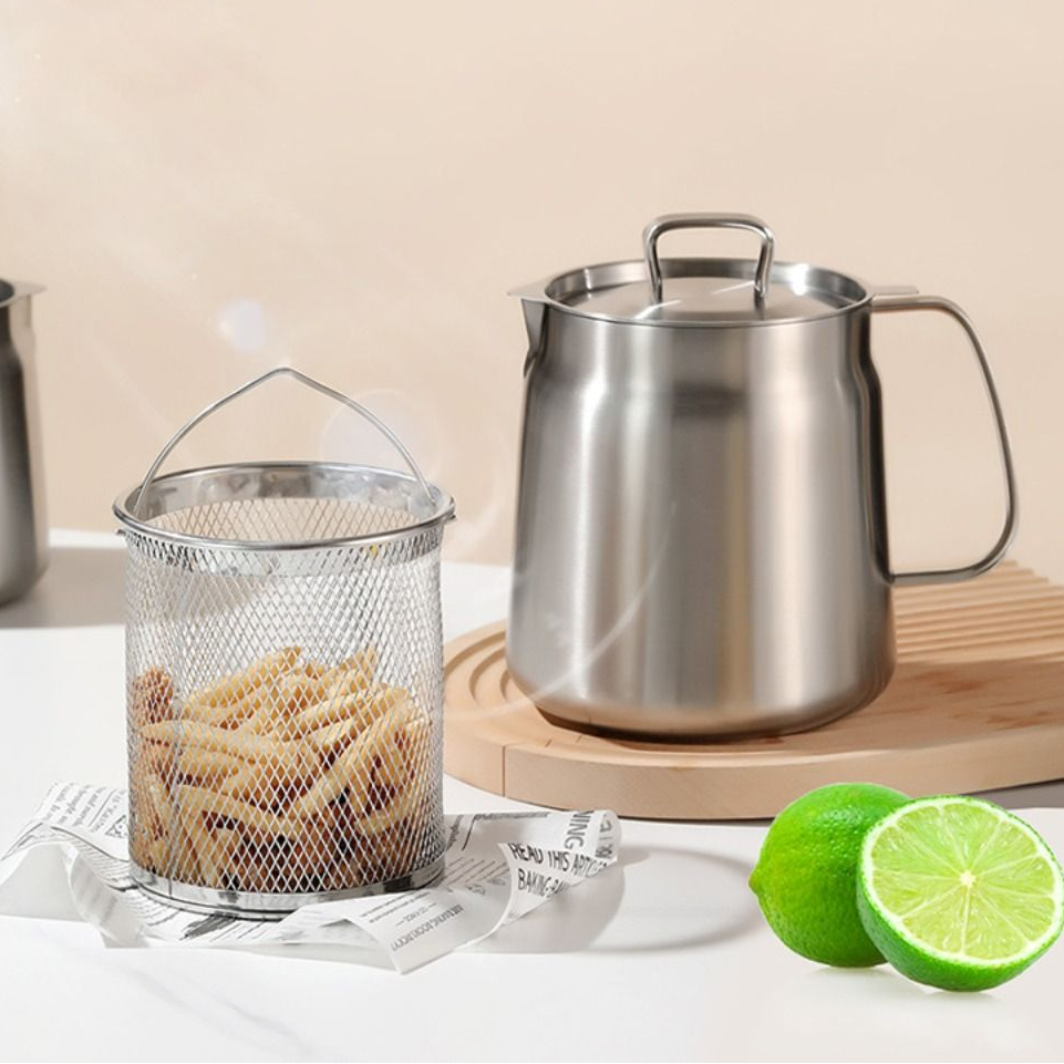 Royora Deep Fryer with Oil Filtration and Storage Function