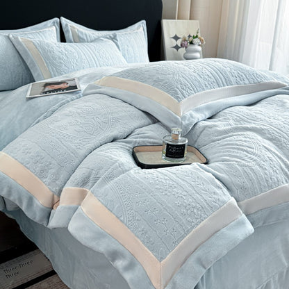 Royora 4-Piece Milk Velvet Bedding Set with Textured Duvet Cover & Pillowcases