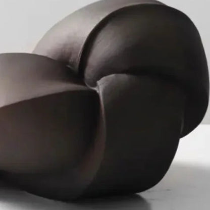 Royora Abstract Desk Sculpture-Modern Geometric Ornament for Home Decor