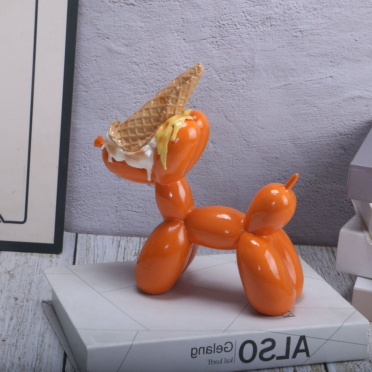 Royora Pop Art Balloon Dog Resin Sculpture with Ice Cream Cone Decor