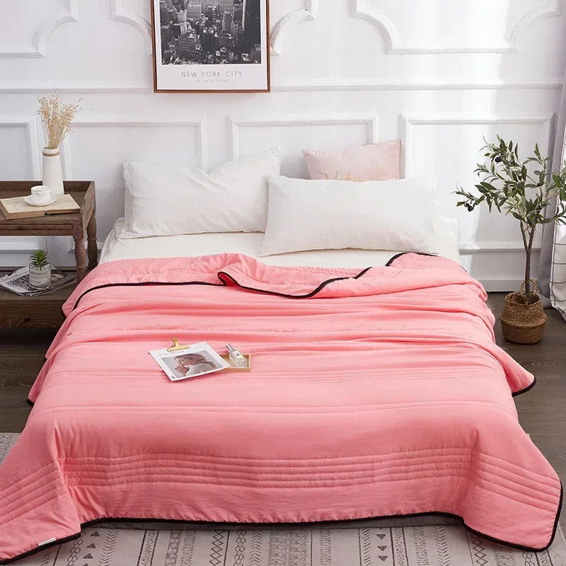 Eloria Lightweight Summer Comforter with Breathable Bamboo Linen Blend