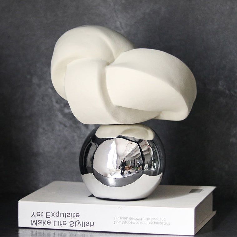 Royora Abstract Desk Sculpture-Modern Geometric Ornament for Home Decor