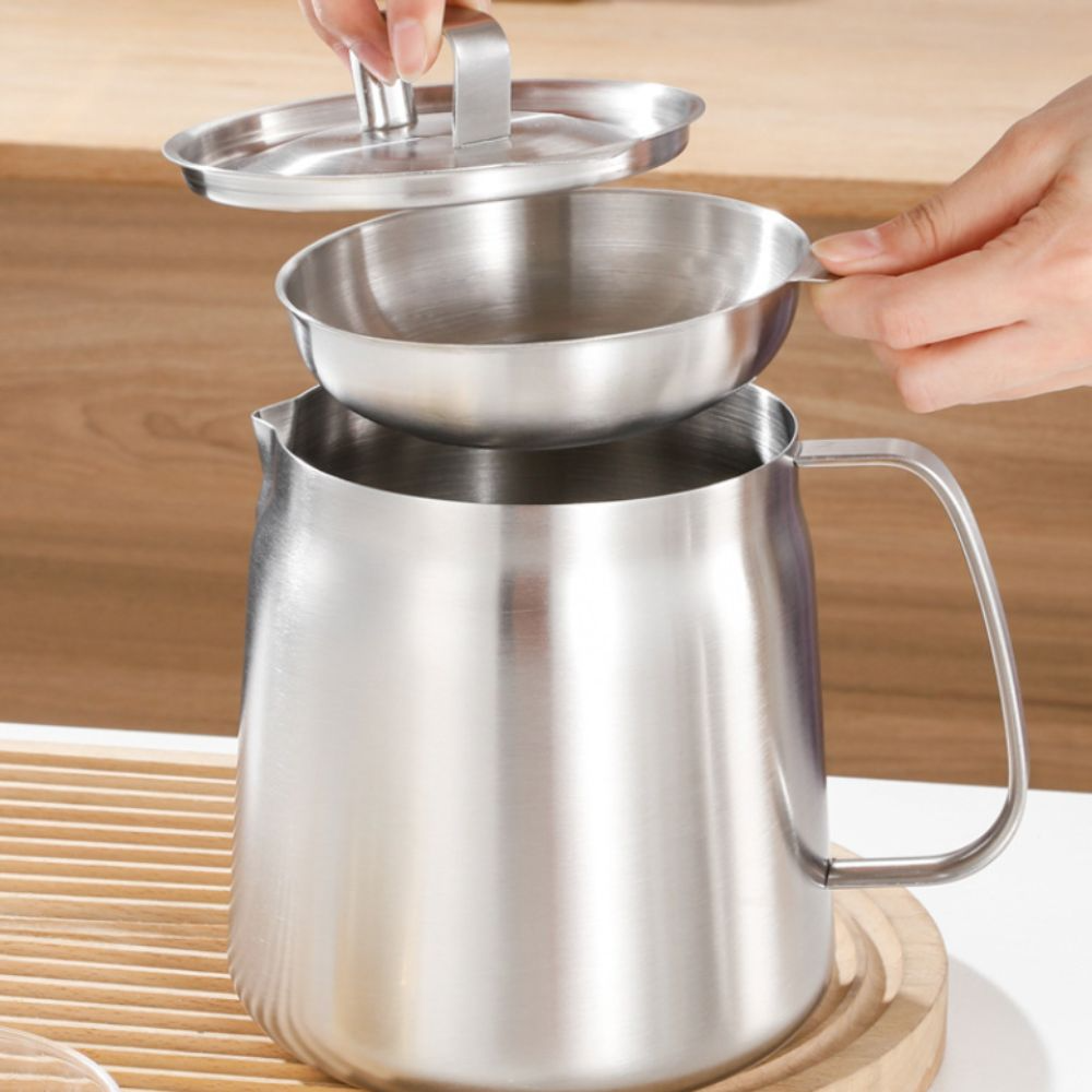 Royora Deep Fryer with Oil Filtration and Storage Function