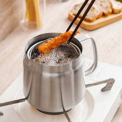 Royora Deep Fryer with Oil Filtration and Storage Function