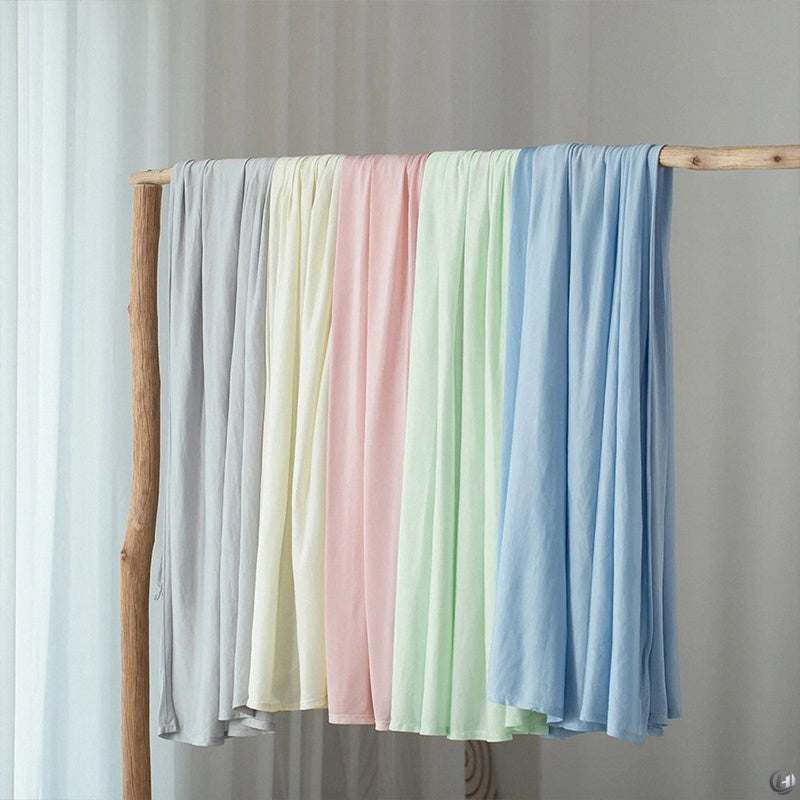 Royeva Cooling Blanket-Lightweight Breathable Silk Summer Bed Blanket