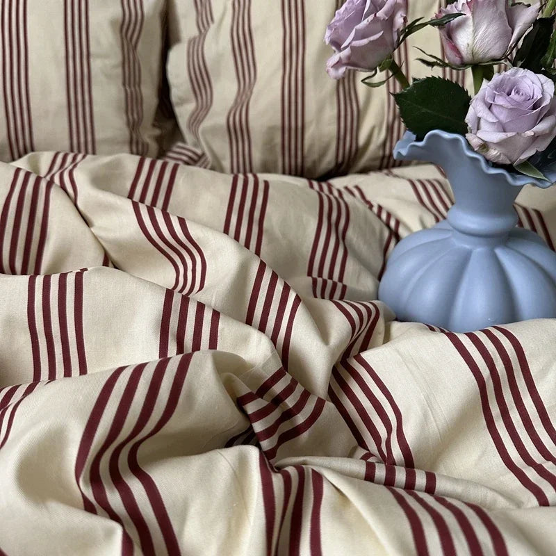 Novara Vintage Striped Cotton Bedding Set With Duvet Cover And Flat Sheet