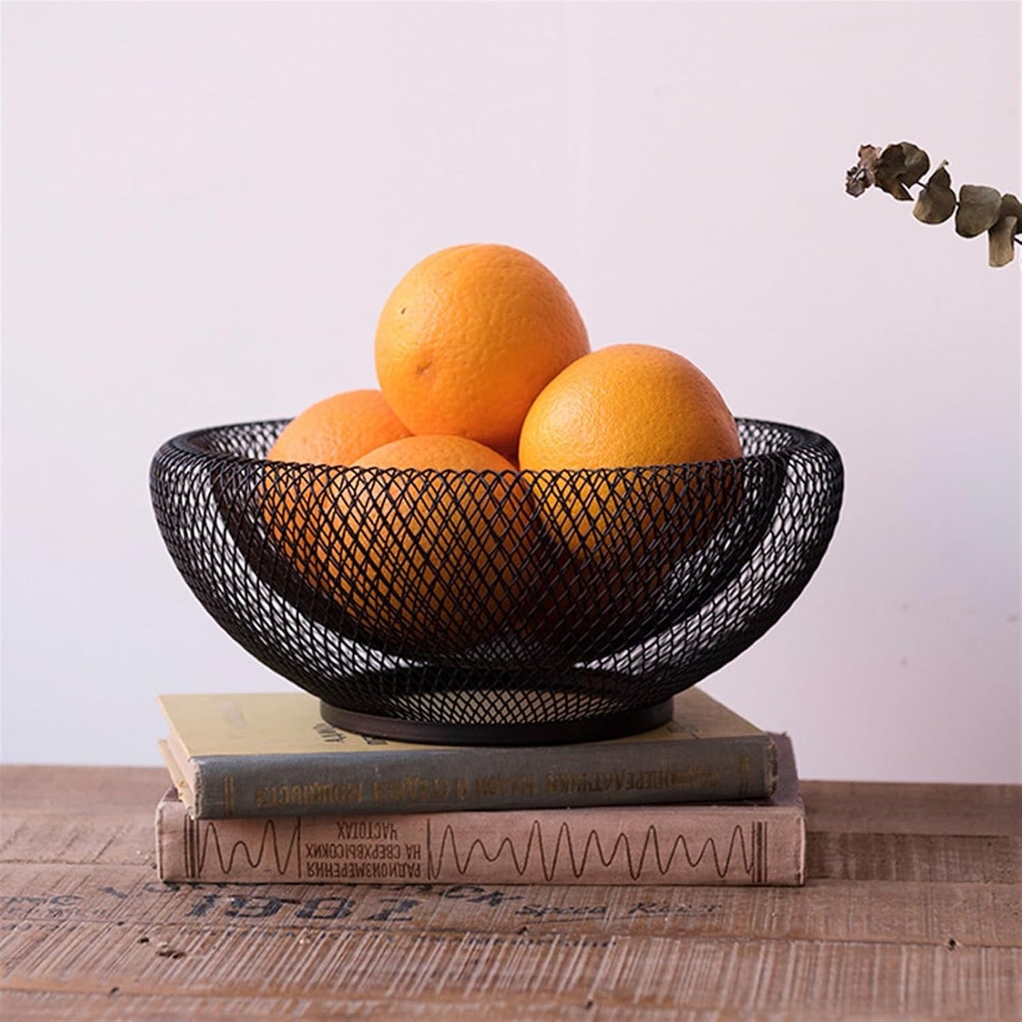 Royora Double-Walled Mesh Fruit Bowl - Elegant Metal Centerpiece for Modern Decor