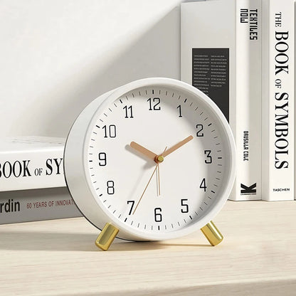 Royora Silent Analog Desk Clock - Scandinavian Metal Design for Office & Bedroom