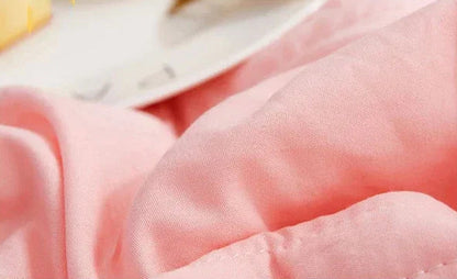 Eloria Lightweight Summer Comforter with Breathable Bamboo Linen Blend