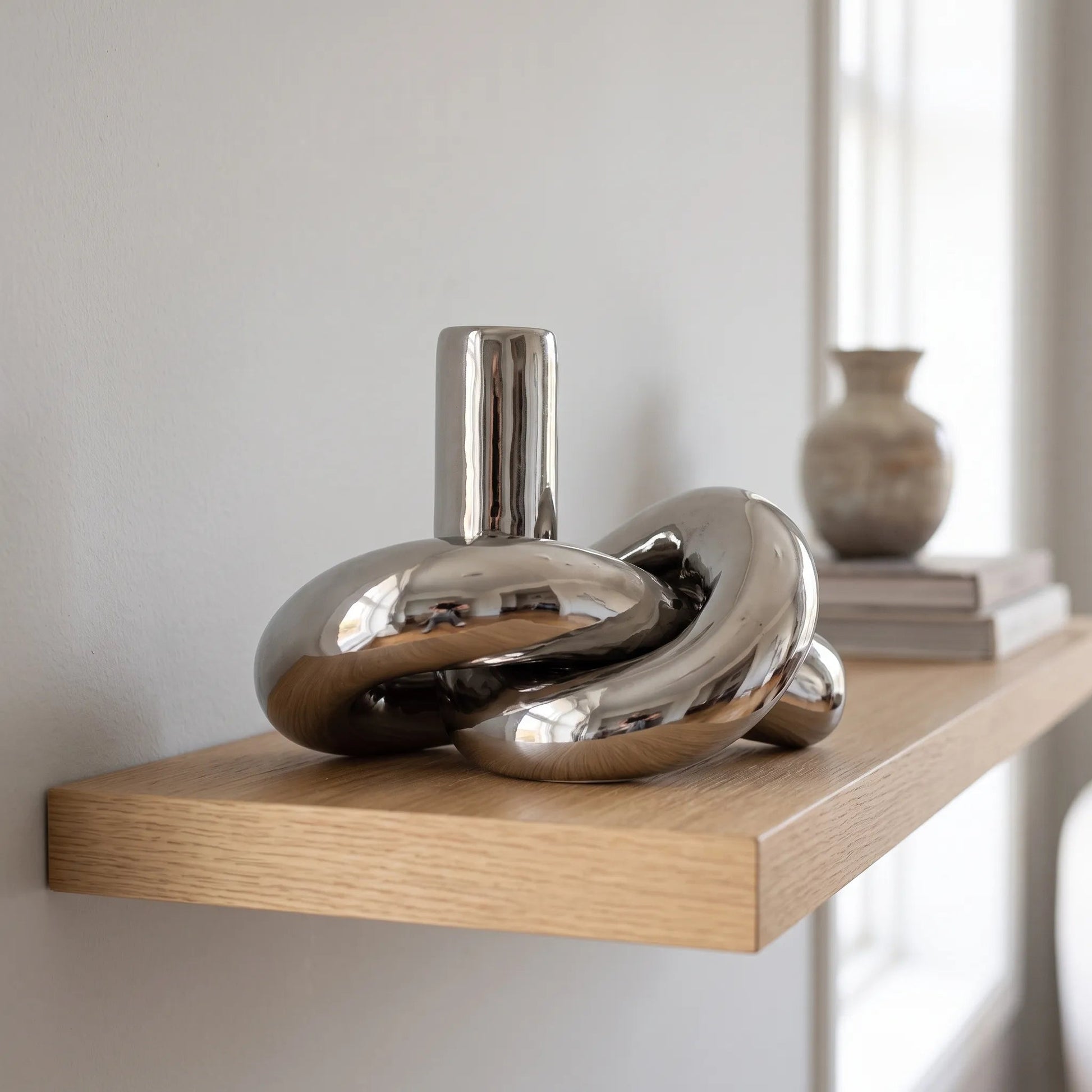 Abstract Continuous Knot Sculpture - Knotica 1