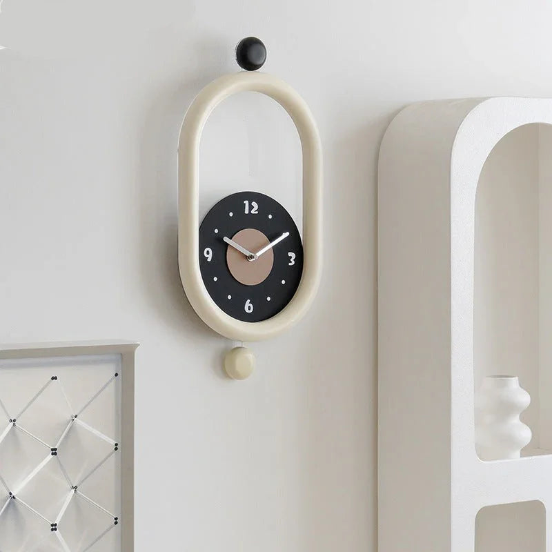 Aggformad Pendulum Clock 3