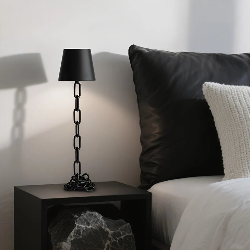 Chain-Link Table Lamp 2