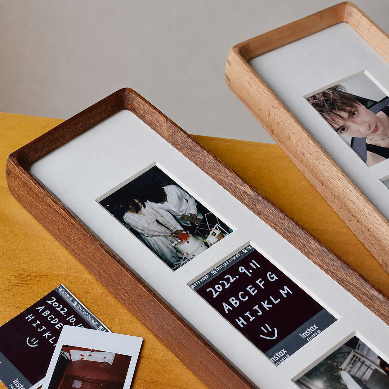 Royora Wood Triptych Photo Frame for Desktop Display - Perfect for Wedding & Family Photos