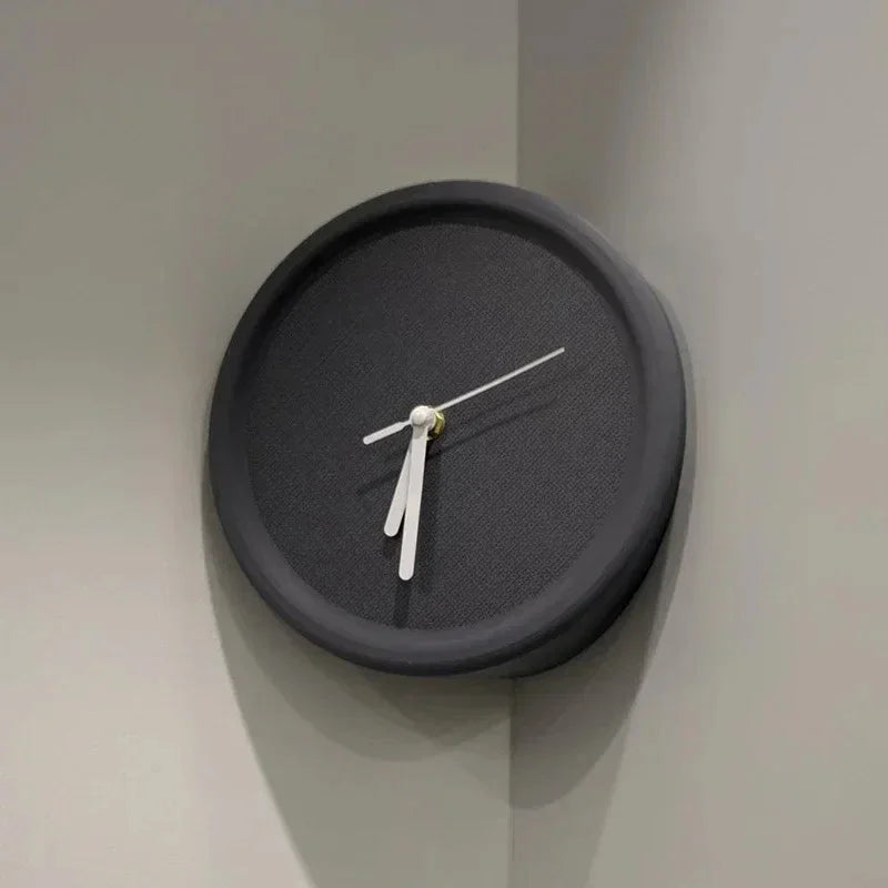 Royeva Modern Corner Wall Clock – Minimalist Geometric Design for Contemporary Homes