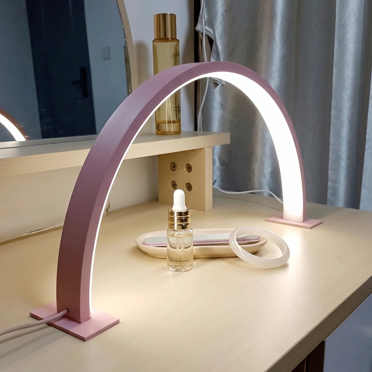 Crescent Moon Desk Lamp 2