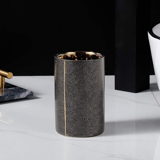 Elegant Ceramic Bathroom Set 0