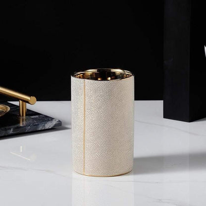 Elegant Ceramic Bathroom Set 11