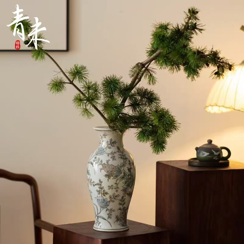 Royora Gilded Blue and White Chinoiserie Porcelain Decorative Vase