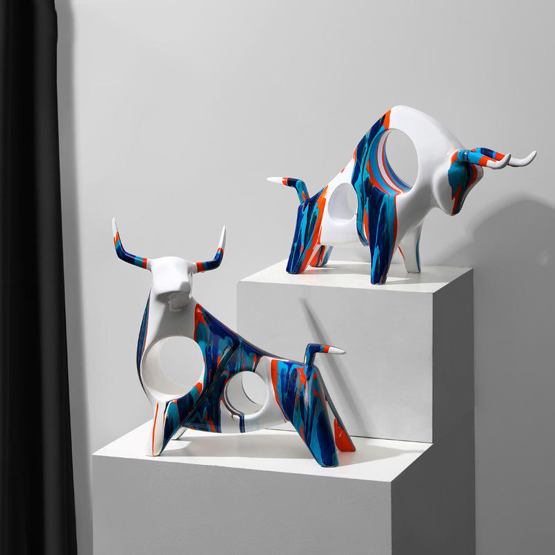 Eloria Modern Abstract Bull Sculpture Resin Art Figurine Home Office Decor Gift