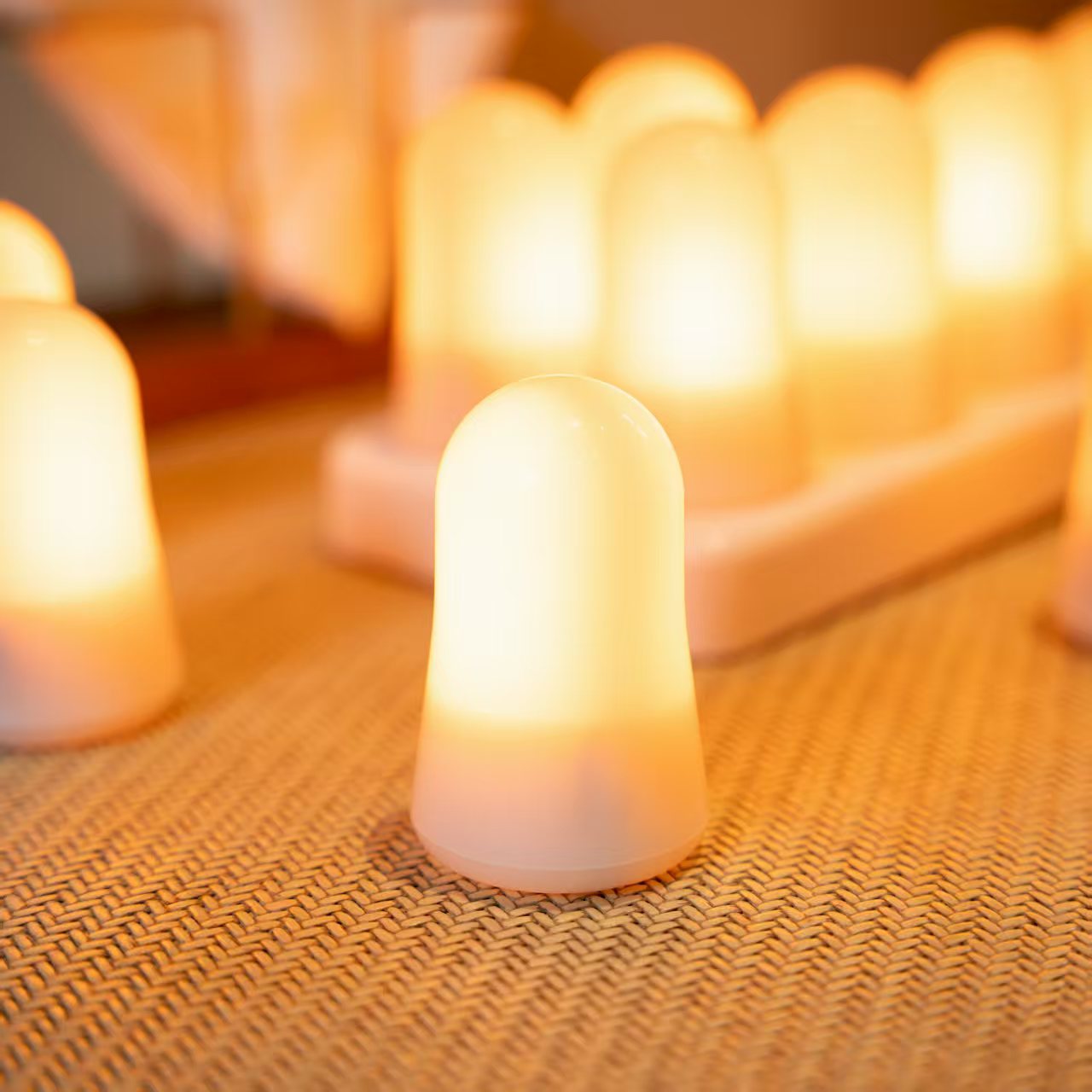 Royeva Rechargeable LED Tea Lights- 12-Pack Flameless Flickering Candles