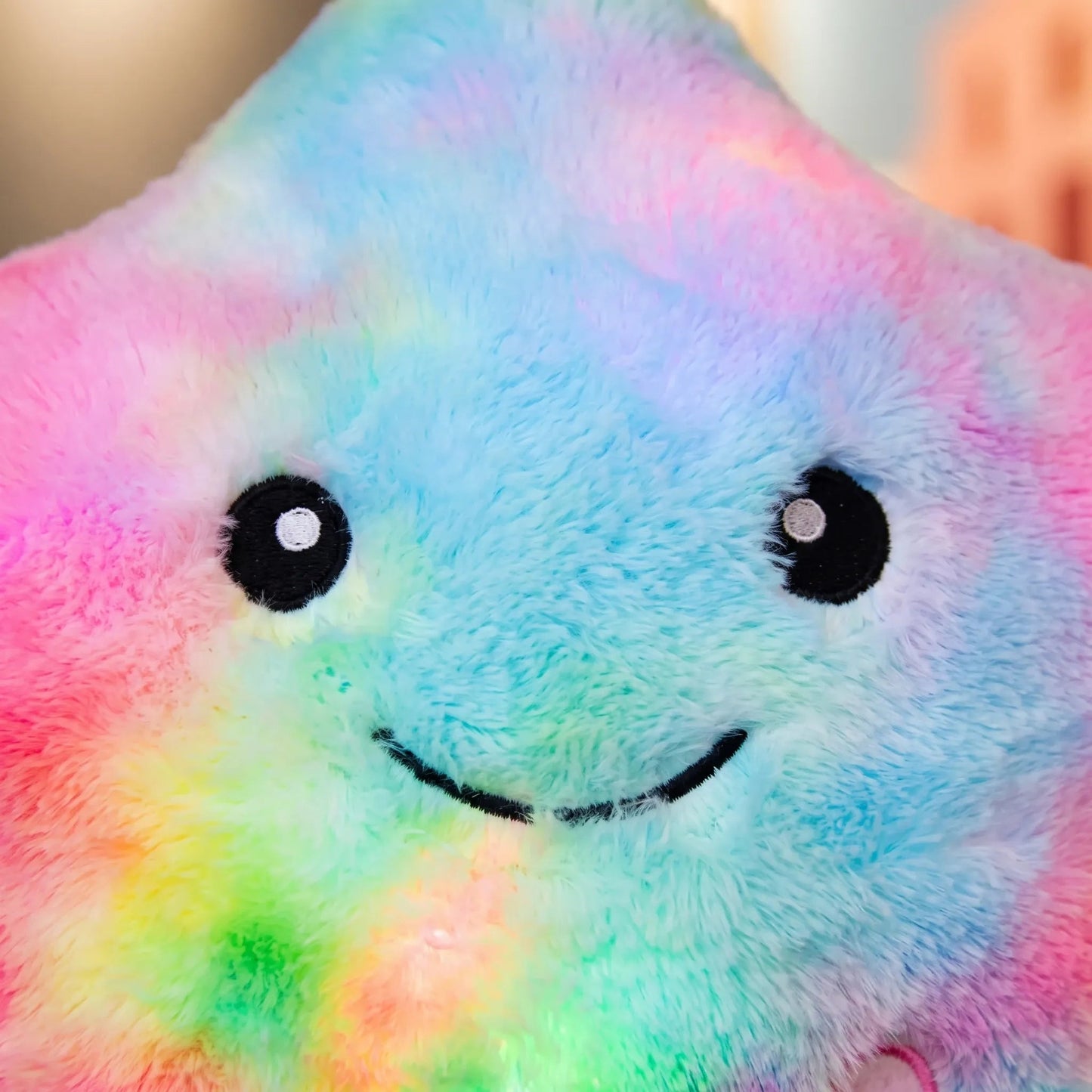 Light-Up Star Cushion - Lumistar 3