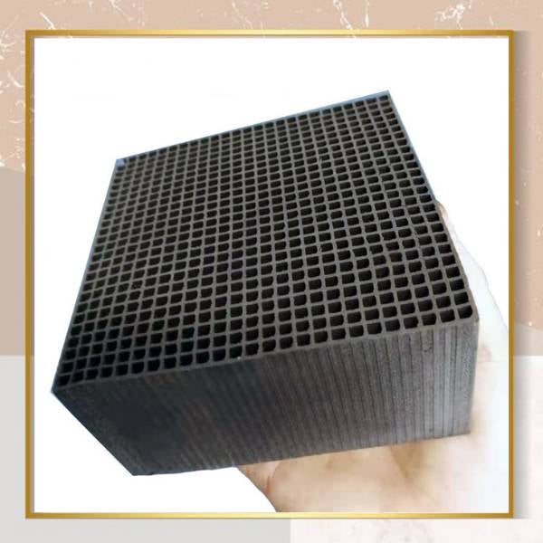 Luxora Water Purifier Bio Cube for Livestock Aquarium & Horse Trough 2