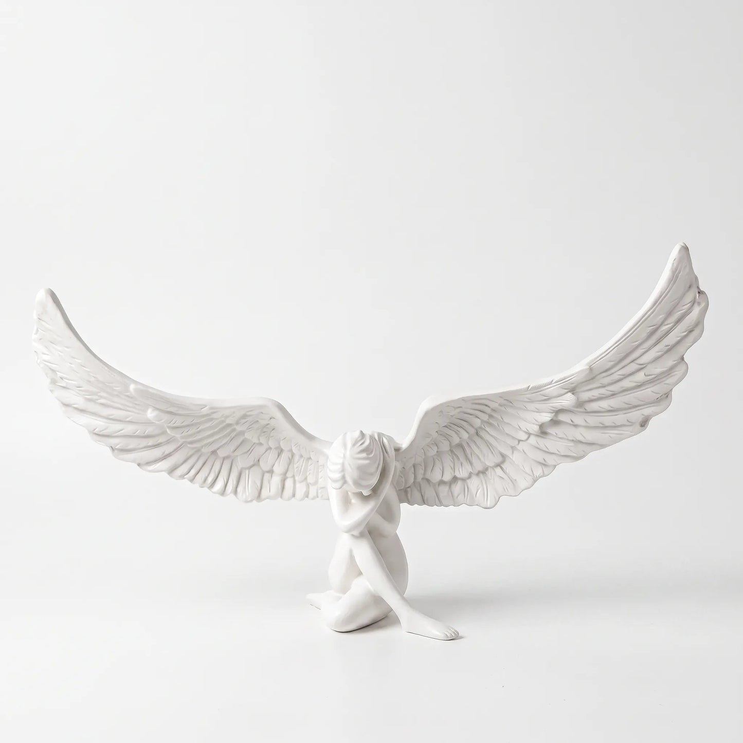 Minimalist Winged Figure Ornament - Alarix 0