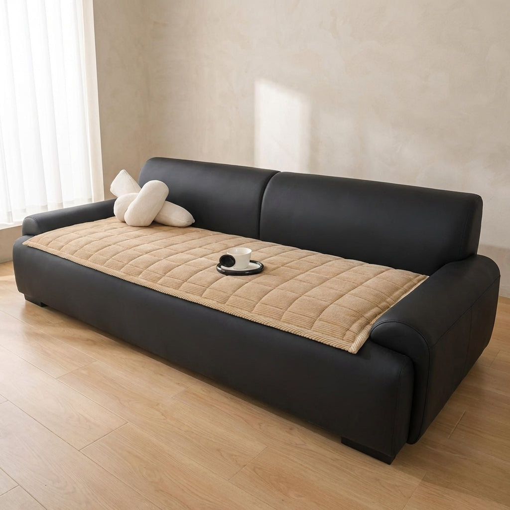 Quilted Couch Cover Mat – Soft Microfiber with Non-Slip Backing, Cat Scratch Resistant, Machine Washable, Standard Sofa Size 1