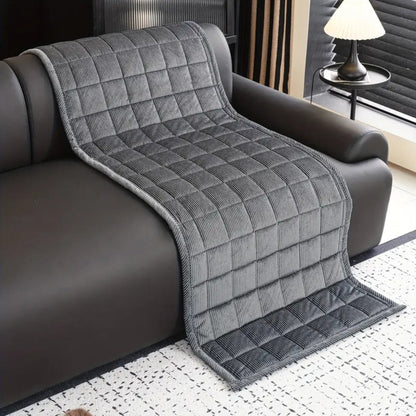 Quilted Couch Cover Mat – Soft Microfiber with Non-Slip Backing, Cat Scratch Resistant, Machine Washable, Standard Sofa Size 8