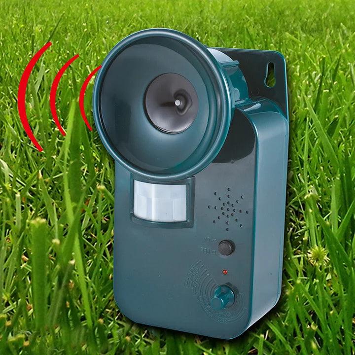 RoyaleGlow 5000sqft 9v Dc Ultra Sonic Cordless Pest Animal Repeller Outdoor Safely Repel Various Animal 1