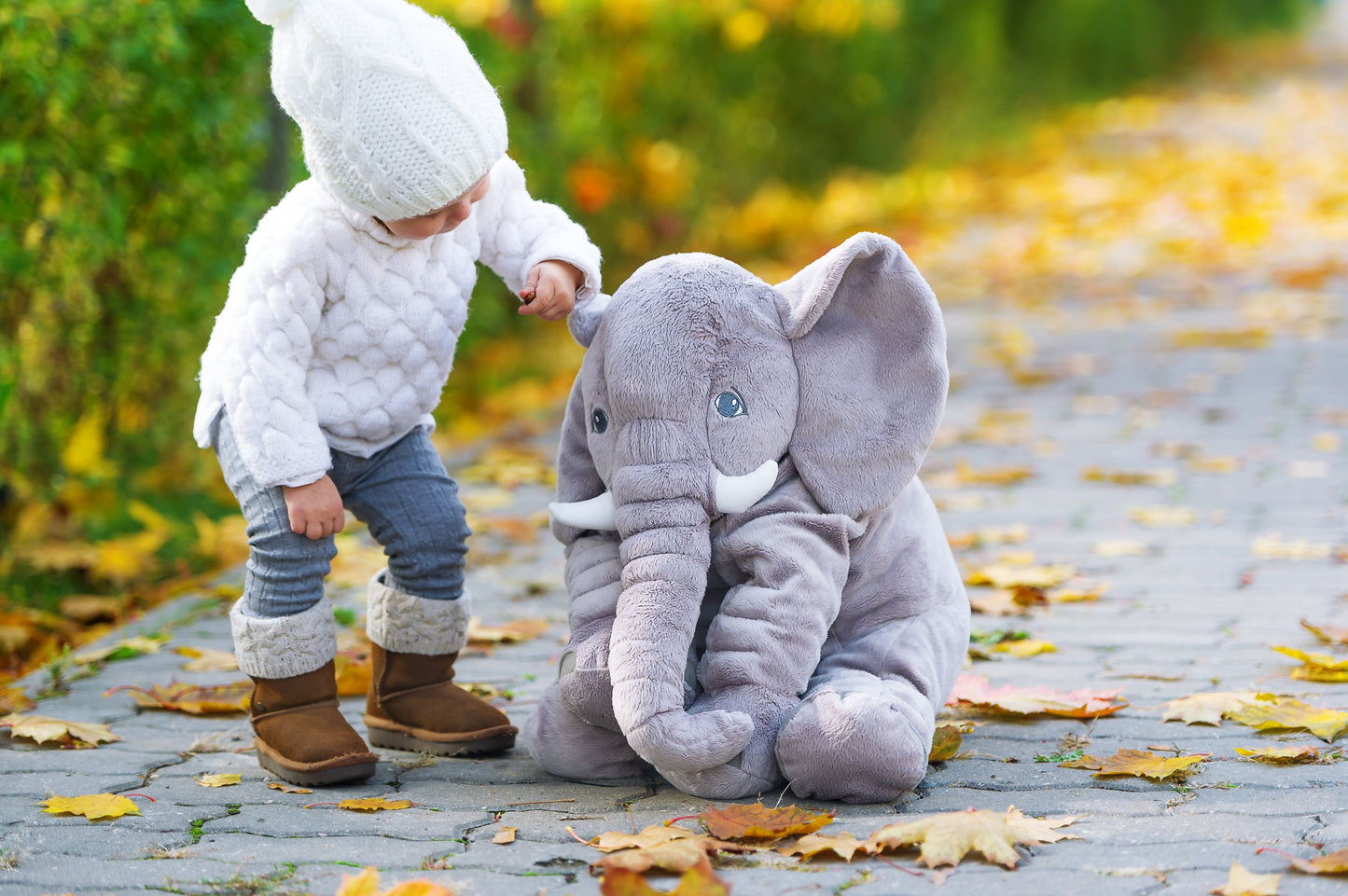 Royaleva Baby Elephant Cuddle Pillow – Soft Plush Companion, Ideal for Newborns & Kids 2