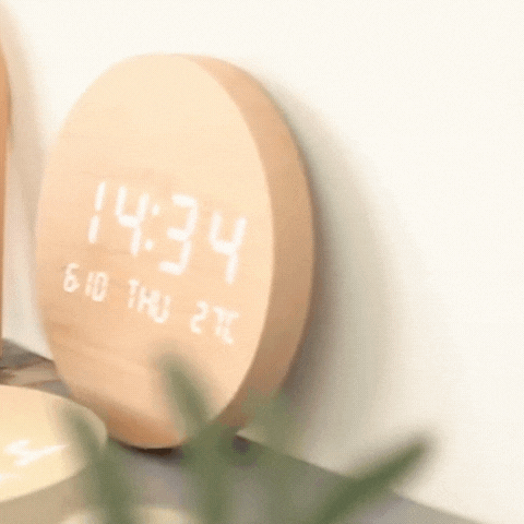 Royallure Svenna Wall Clock – Minimalist Scandinavian Design, Digital Display, Rechargeable & Lightweight 1