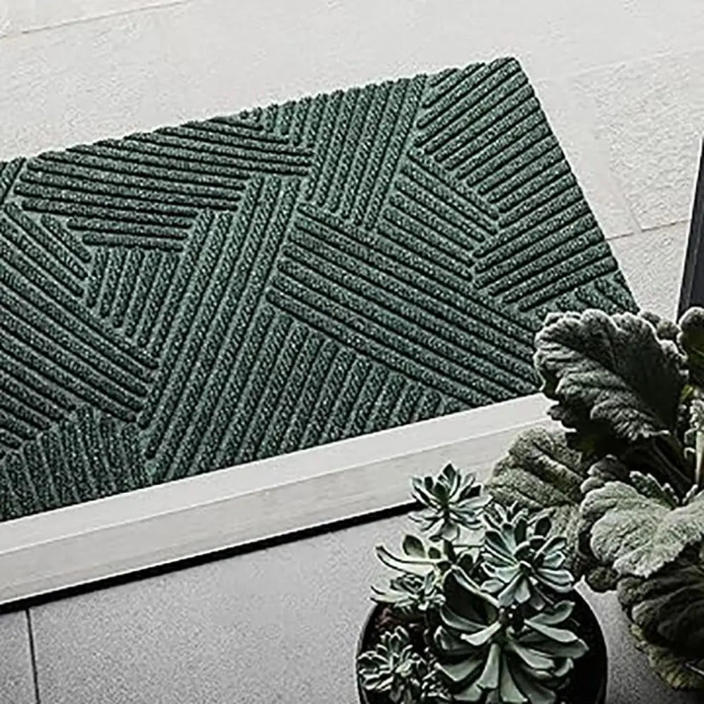 Sovere Nordic-Style Indoor Door Mat with Non-Slip Backing and Textured Surface