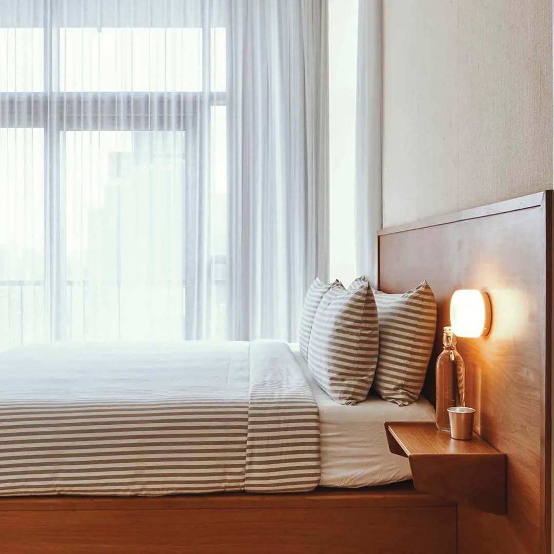 Sovere Modern LED Wall Sconce Light with Rounded Shade for Ambient Lighting 6