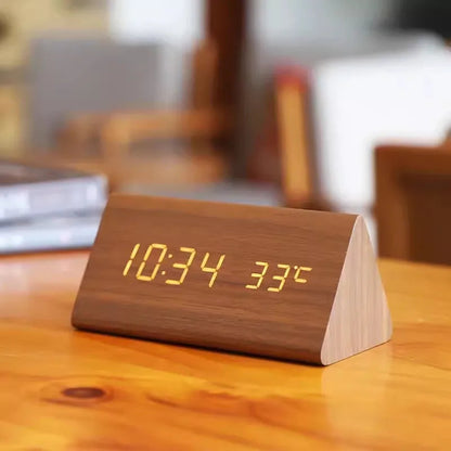 Sovere Smart Digital Alarm Clock with LED Display and Adjustable Brightness 3