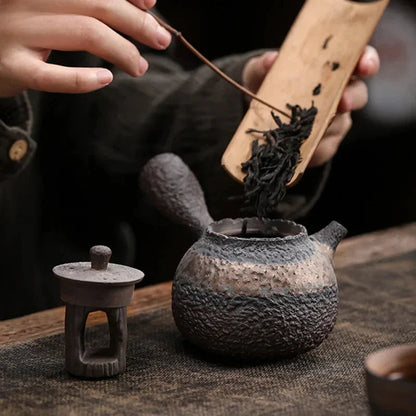 Textured Clay Kyusu Teapot - 220ml 3