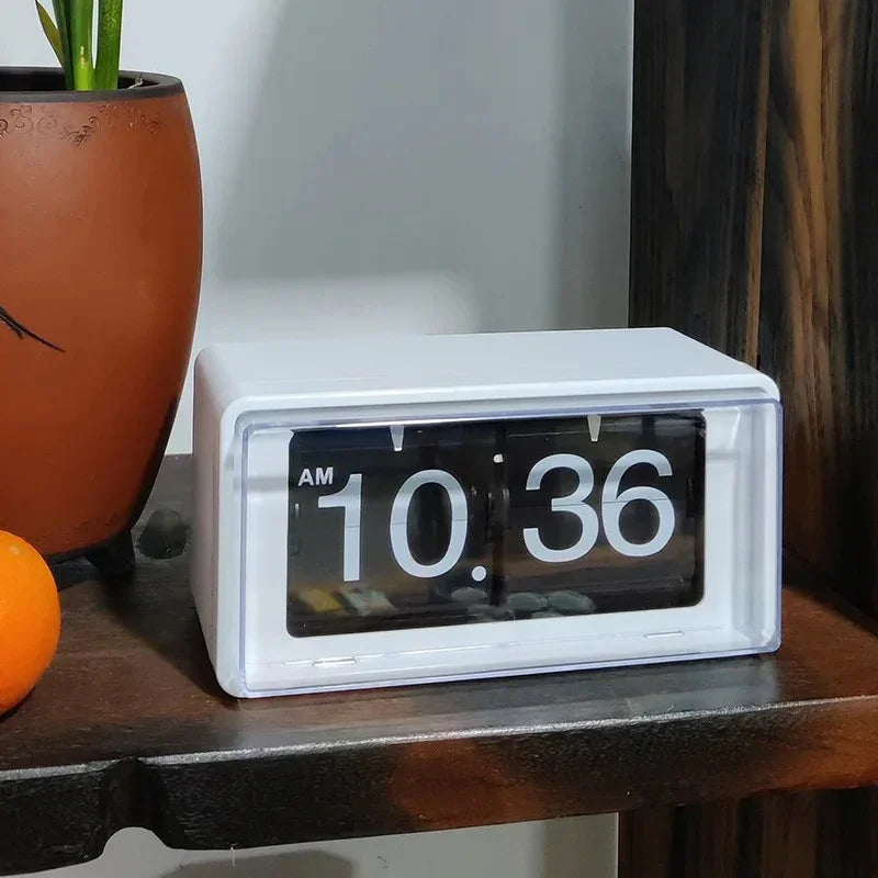 Vayda Retro Flip Clock 1